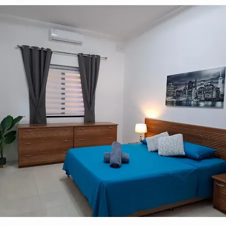Family Maisonette In St Paul's Bay Apartment